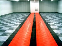 racedeck flooring small.jpg