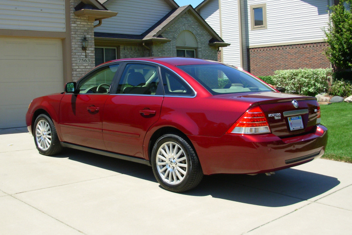 2005 Mercury Montego Premier AWD, drivers side